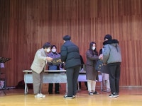 여명앨범<학교소식<충일중학교 충일중학교