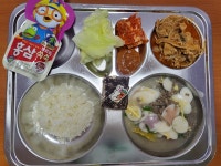 이달의식단<식생활관소식<율량소식<율량초등학교 율량초등학교