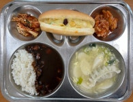 오늘의 즐거운 식탁<식생활교육관<학교소식<청산고등학교 청산고등학교