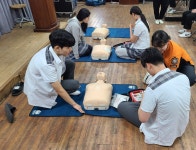 학교소개영상 및 앨범<갤러리<예일미용고등학교 예일미용고등학교