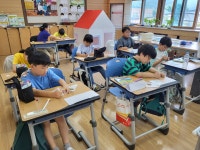 학교앨범<교육활동<영춘초등학교 영춘초등학교