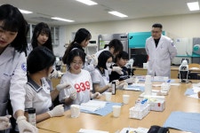 포토갤러리<학교앨범<입학안내<충북여자고등학교 충북여자고등학교