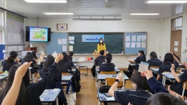 학교앨범<알림마당<율량중학교 율량중학교