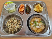 오늘의 식단<식생활관<알림마당<사천초등학교 사천초등학교