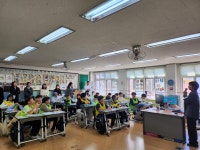 교육앨범<원봉소식<원봉초등학교 원봉초등학교