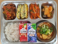 오늘의 식단<급식소식<열린학교<산남중학교 산남중학교
