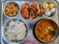 급식게시판<급식실<열린학교<문의중학교 문의중학교