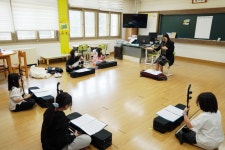해금<농산촌특색학교<방과후학교<수안보초등학교 수안보초등학교