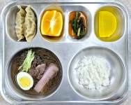 오늘의 식단(사진)<식생활 교육관<학교활동<제천덕산초중학교 제천덕산초중학교