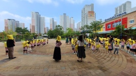 앨범<병설유치원<충주남한강초등학교 충주남한강초등학교