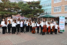 국원동영상<학교 앨범<학교마당<국원초등학교 국원초등학교