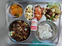 오늘의 밥상<급식마당<송죽소식<판동초등학교 송죽분교장 판동초등학교 송죽분교장