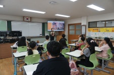 갤러리<학교마당<연수초등학교 연수초등학교
