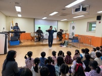 앨범<병설유치원<충주남한강초등학교 충주남한강초등학교