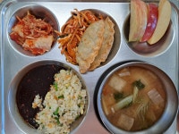 식생활사진관<식생활교육관<학교소식<학산초등학교 학산초등학교