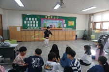 갤러리<학교마당<연수초등학교 연수초등학교