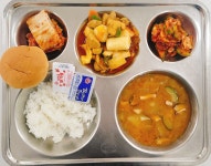 이달의식단