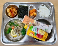 오늘의 포토식단<학교소식<수성초등학교 구성분교장 수성초등학교 구성분교장
