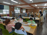 학교행사앨범<수정홍보자료<학교소식<수정초등학교 수정초등학교