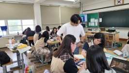 행사사진<포토갤러리<학교소식<충주여자중학교 충주여자중학교