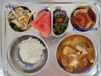이달의식단