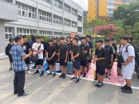 형석중학교