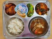 이달의 식단<식생활관<강내교육<강내초등학교 강내초등학교