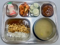 오늘의 학교급식<급식 자료실<영양 소식<열린마당<매포초등학교 매포초등학교