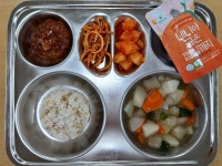 원봉초등학교 집단급식소 | 이달의 식단<급식소식<원봉소식<원봉초등학교 원봉초등학교