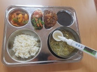 이달의식단<식생활관<알림방<군산용문초등학교 군산용문초등학교