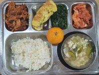 급식사진란(2024.3월 이전)<식생활관<알림마당<이일여자고등학교 이일여자고등학교