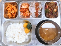 급식사진란(2024.3월 이전)<식생활관<알림마당<이일여자고등학교 이일여자고등학교