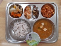 급식앨범<식생활관<학교소식<군산내흥초등학교 군산내흥초등학교