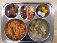 급식앨범<식생활관<학교소식<군산내흥초등학교 군산내흥초등학교