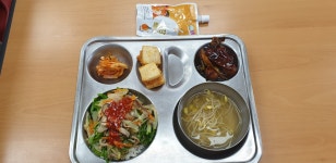 오늘의 급식<식생활교육<알림마당<청웅초등학교 청웅초등학교