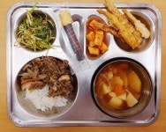 이달의식단<급식소식<알림마당<정일초등학교 정일초등학교