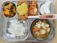 이달의식단<급식실<학교소식<소성중학교 소성중학교