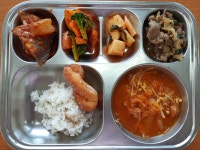 급식사진방<식생활관<열린마당<설천초등학교 설천초등학교