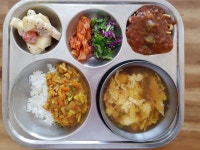 급식포토갤러리<알림마당<임실둥지유치원 임실둥지유치원