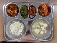 식단<식생활관<알림마당<전주송천초등학교 전주송천초등학교