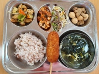 급식앨범<급식안내<학교소식<군산미성초등학교 군산미성초등학교