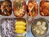식단앨범<식생활관<학교소식<이리북중학교 이리북중학교