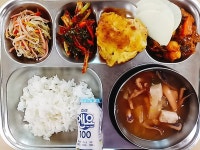 식단앨범<오늘의식단<용안소식<용안초등학교 용안초등학교