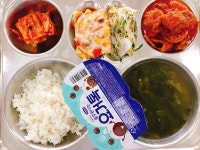 급식 갤러리<급식실<학교소식<인월초등학교 인월초등학교