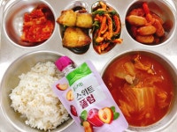 급식 갤러리<급식실<학교소식<인월초등학교 인월초등학교