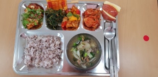 급식사진<식생활관<학교마당<수소에너지고등학교 수소에너지고등학교