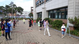 소나무<우리들마당<부안초등학교 부안초등학교