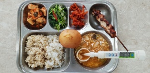 식생활관 사진방<식생활관 소식<알림마당<흥덕초등학교 흥덕초등학교