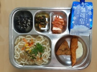 일일식단앨범<식생활관<알림마당<전주호성중학교 전주호성중학교