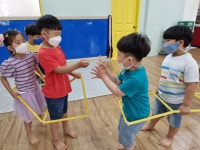 유치원 꽃잎반